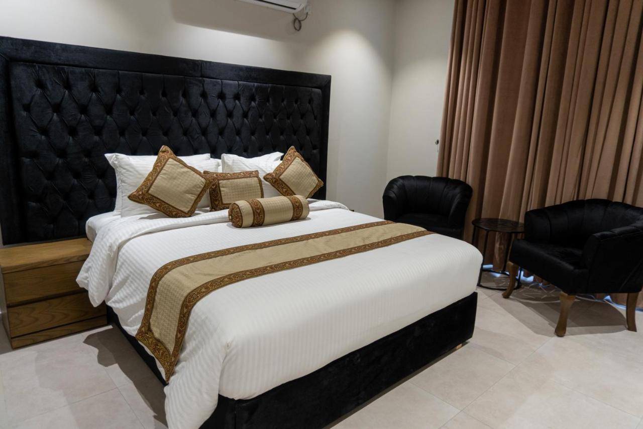 Trivelles Executive Suites Islámábád Exteriér fotografie